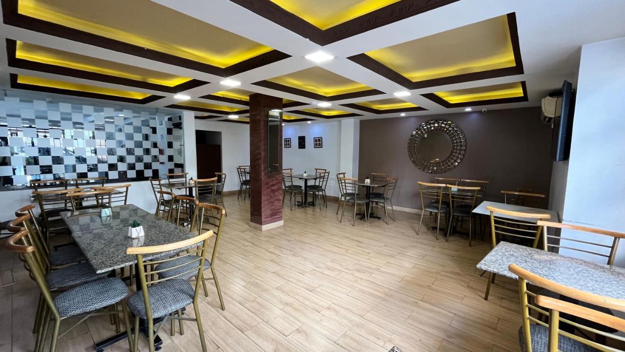 Hotel Varadero Internacional Гуаякиль Экстерьер фото