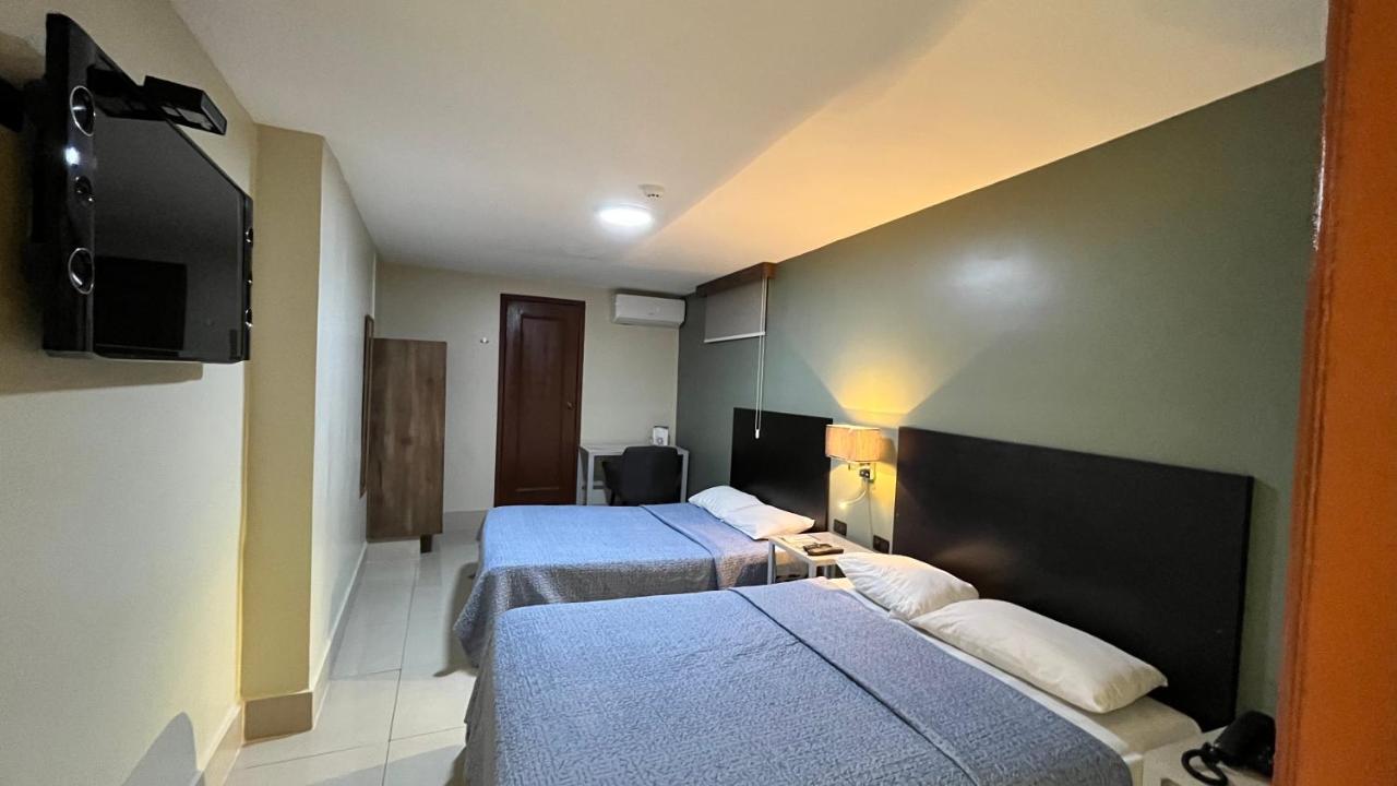 Hotel Varadero Internacional Гуаякиль Экстерьер фото
