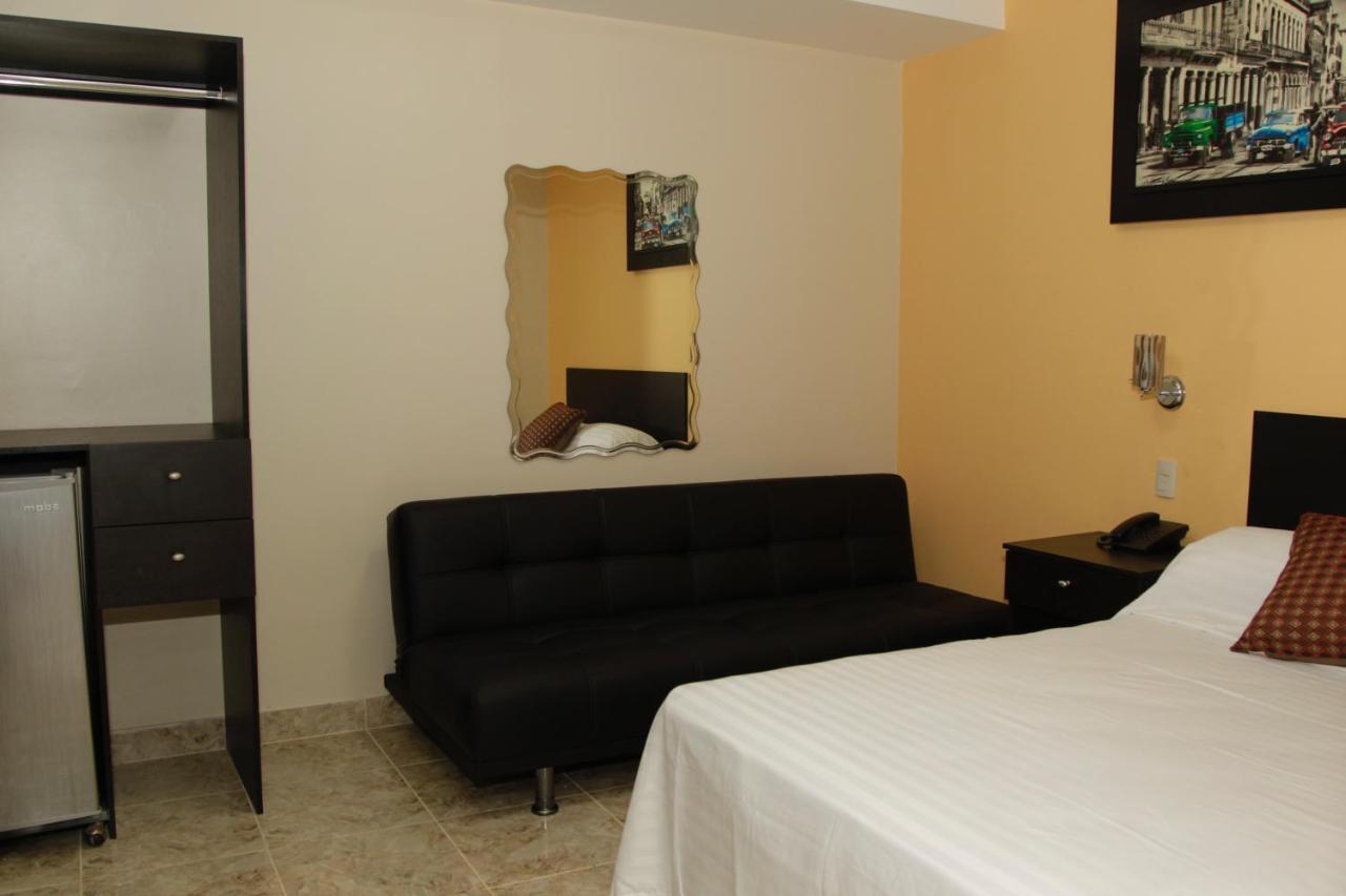 Hotel Varadero Internacional Гуаякиль Экстерьер фото